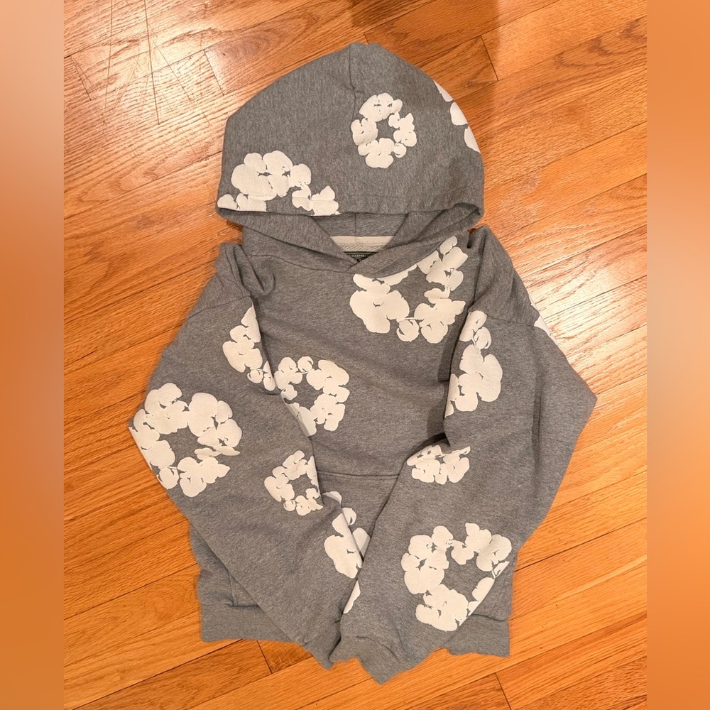 Denim Tears Gray and white flower Hoodie medium